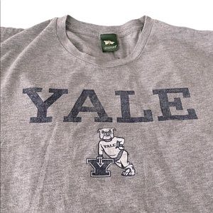 Size S Ivysport Yale Handsome Dan gray t-shirt